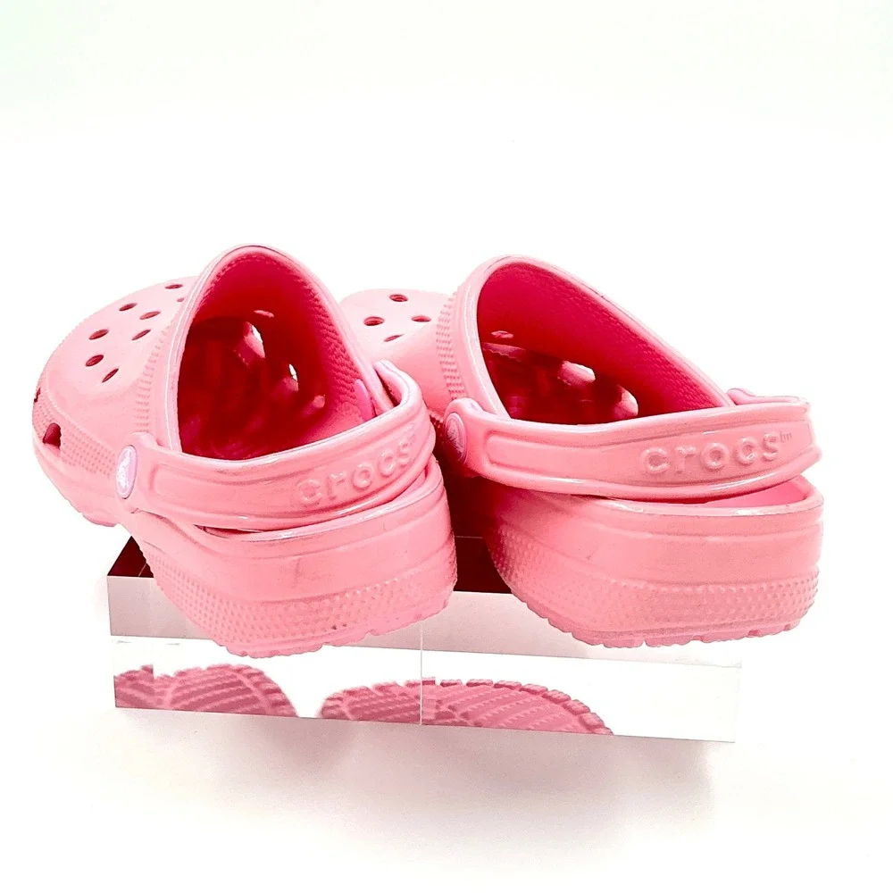 Crocs Girls Size 5 Classic Clog Pink Slip On Water Friendly NEW Kids $40
